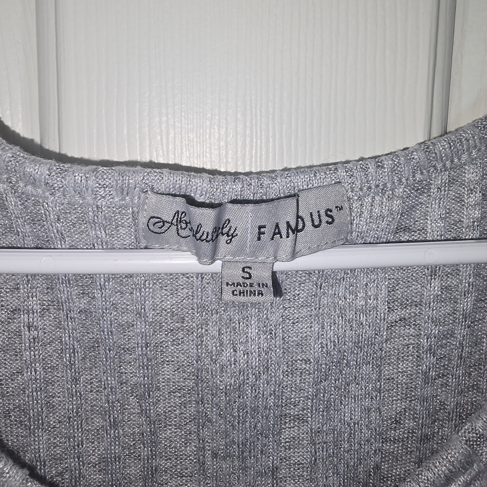 Absolutely Famous Gray Long Sleeve Dress - Picture 4 of 5